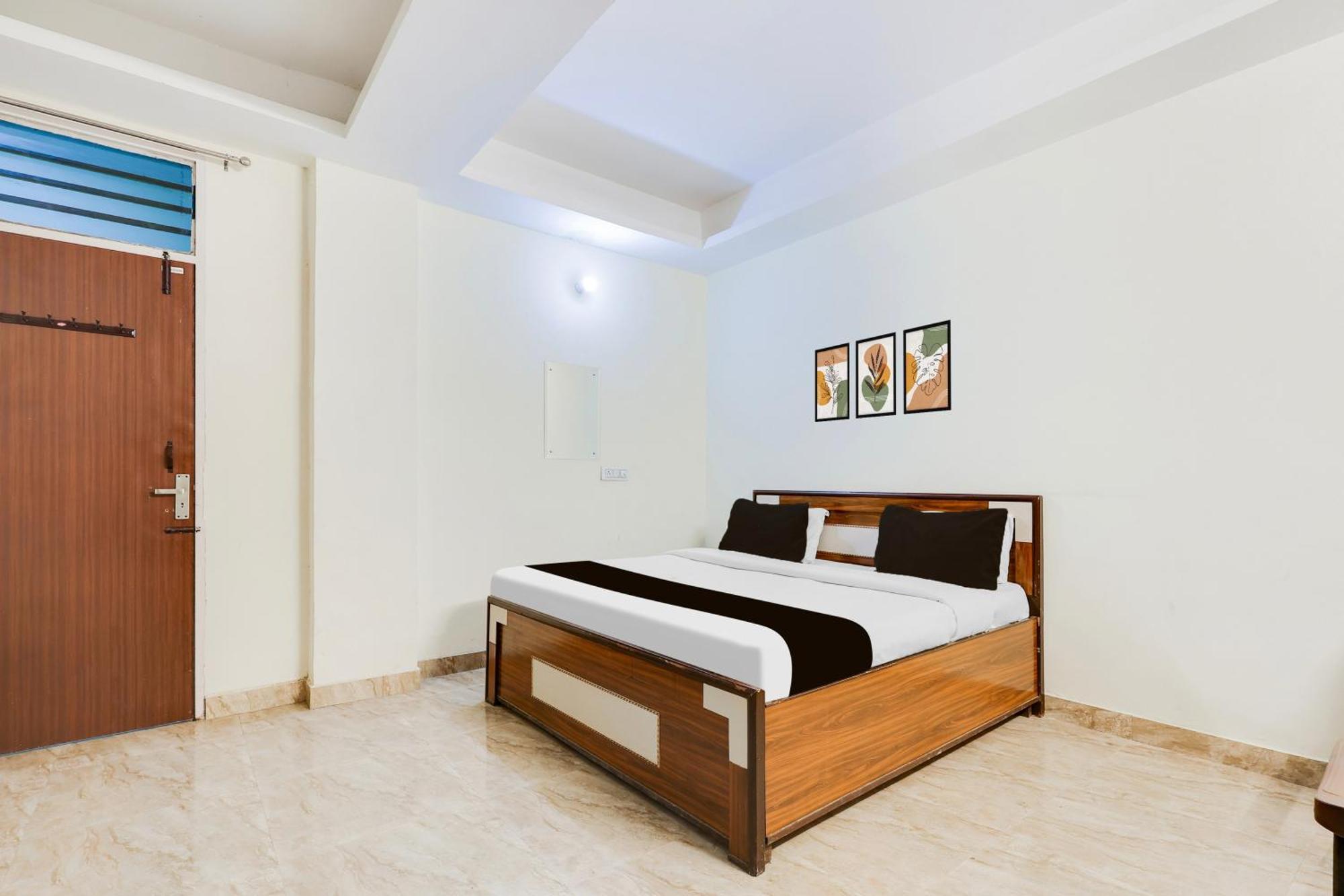 Hotel O Raj New Delhi